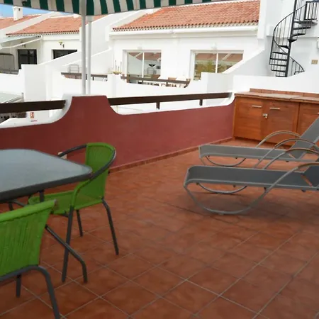 Parque Don José 341 * Arona (Tenerife)