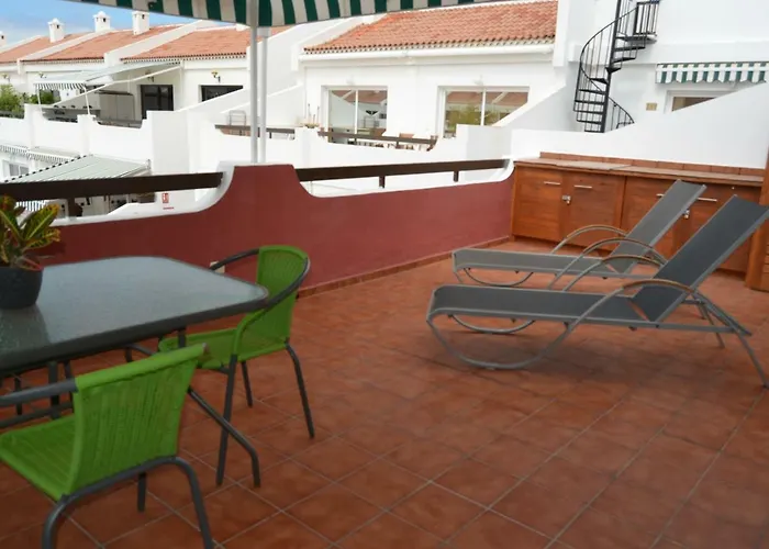 Parque Don Jose 341 * Arona (Tenerife)